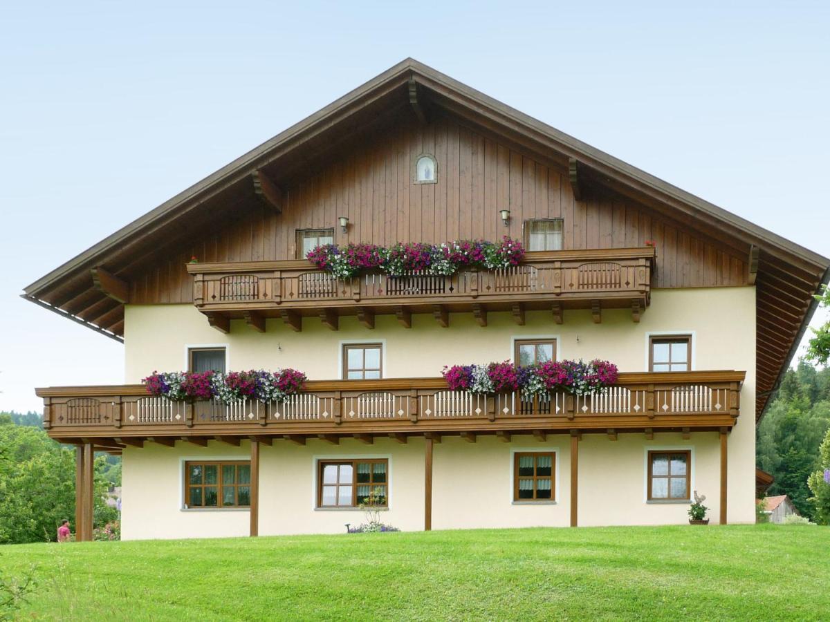 Apartment Freisinger-1 By Interhome Zachenberg Exterior foto